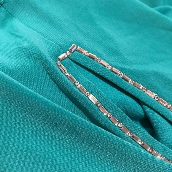 𝅺blossom By P Embellished Cold Shoulder Tunic Sz L - Picture 10 of 11